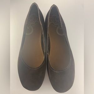 Merrell Avesso Suede Espresso Brown Slip On Comfort Ballet Flats size 11